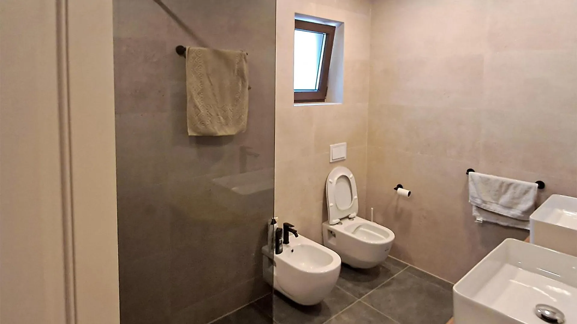 Beautiful Home In Bale With Outdoor Swimming Pool